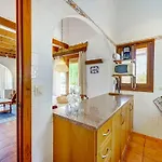 Βίλα Sunny Family Villa, *