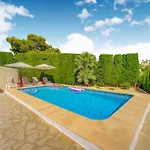Βίλα Sunny Family Villa, Κάλπε