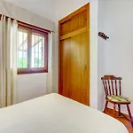 Βίλα Sunny Family Villa,