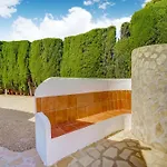 Sunny Family Villa, * Κάλπε