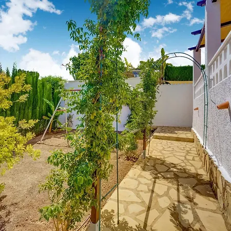 Βίλα Sunny Family Villa,