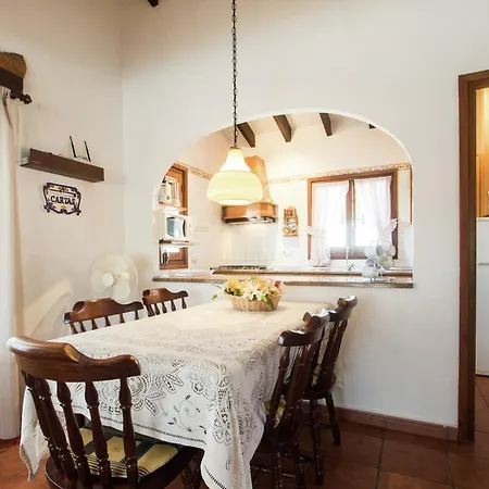 Villa Belvilla By Oyo La Casita *
