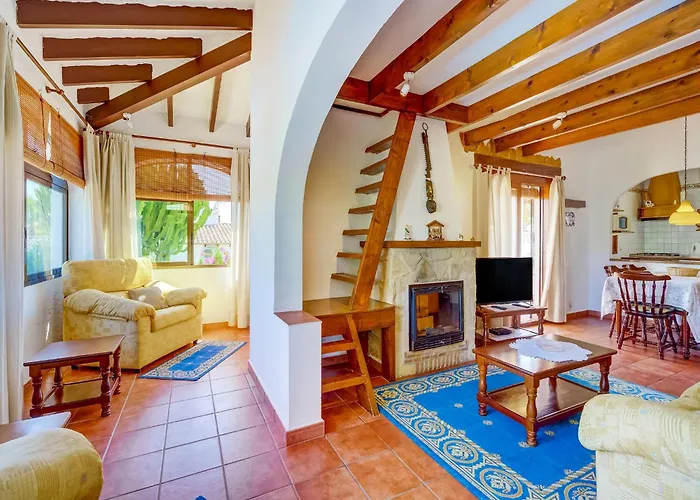 Sunny Family Villa, Villa *