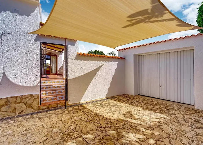 Villa Sunny Family Villa,