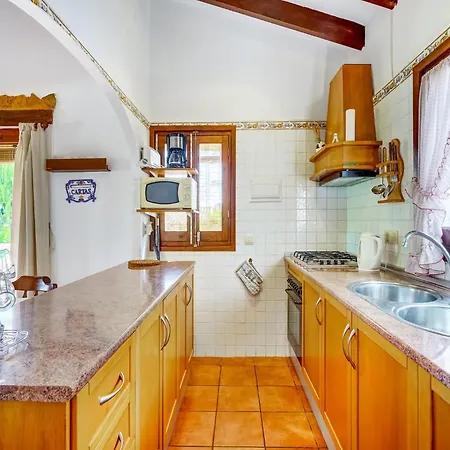 Sunny Family Villa, Villa *